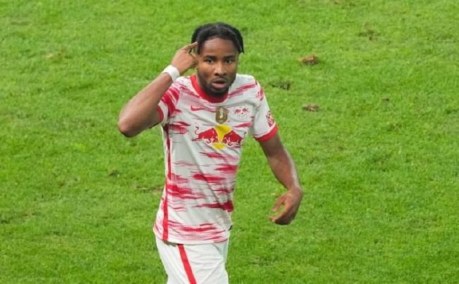 国产精品爱啪在线线免费观看